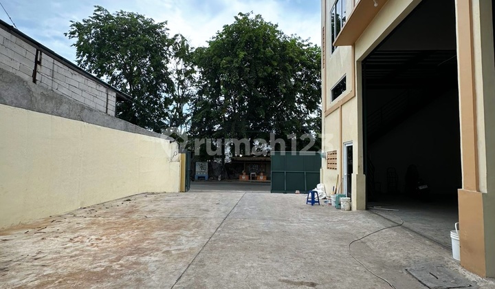 Warehouse for Rent in Kapuk, Prime Location, Lowest Price Warehouse for Rent in Kapuk, Prime Location, Lowest Price