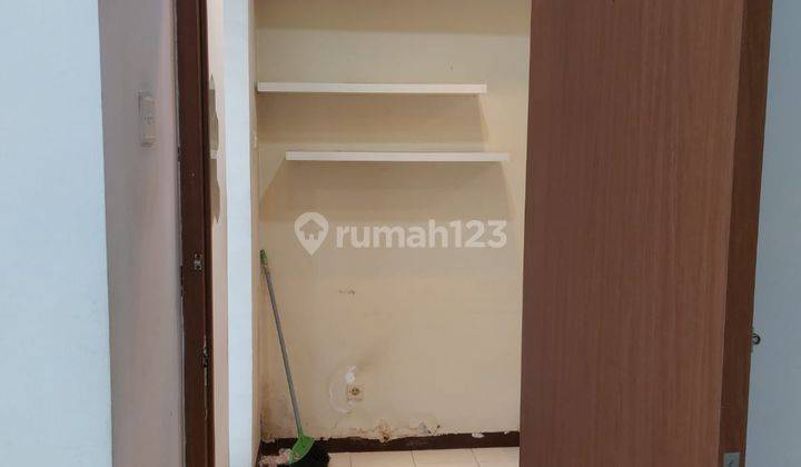 Apartment 2 BR Apartemen Green Park View Furnished 2