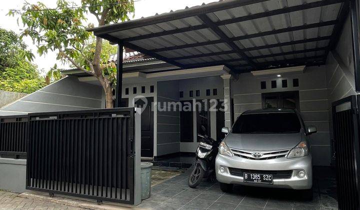 garasi/carport dijual rumah siap huni, 5