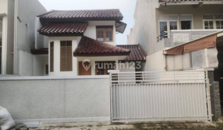 Disewakan Rumah Bagus Siap Huni di Modernland 1