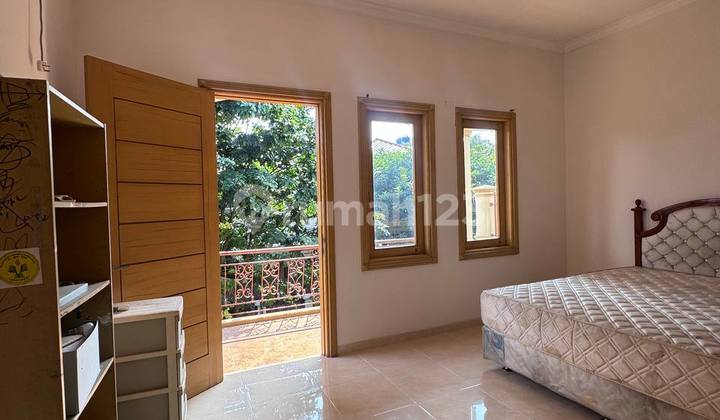 House in the Bukit Cinere Indah Complex 2