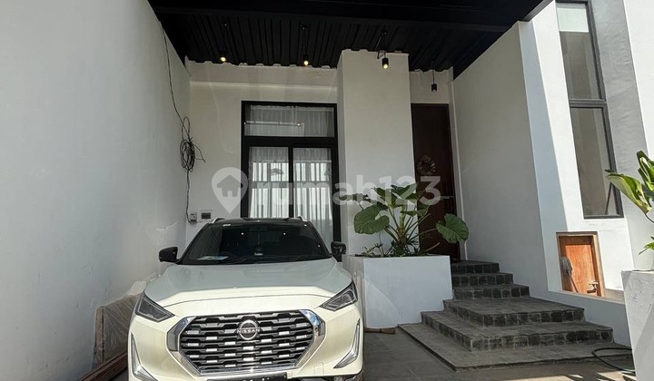 Villa Ala Bali di Tengah Kota? Yuk Lihat Rumah Cantik Ini di Graha Cinere!