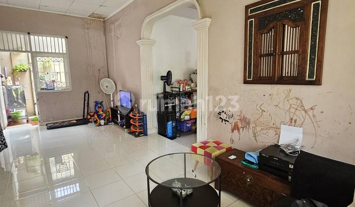 House in Cinere Complex with the Best Size and Price. 2