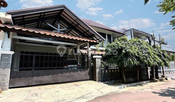 Nice House Ready to Occupancy in a highly strategic location in Cinere Nice House Ready to Occupancy in a highly strategic location in Cinere
