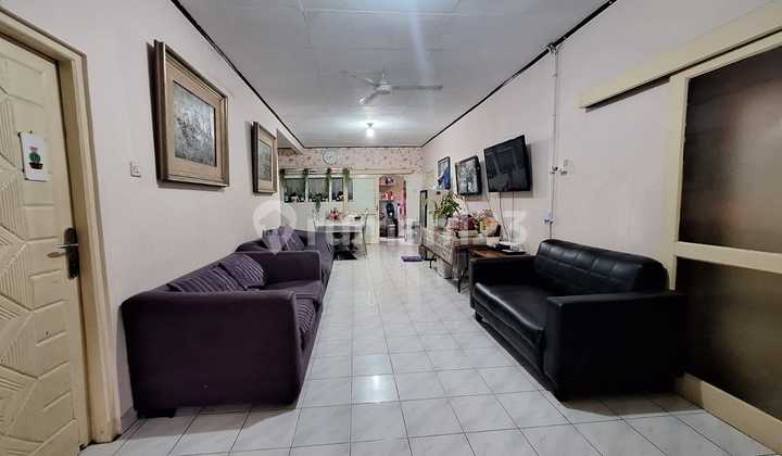 Dijual Rumah Lokasi Strategis Bintaro 1