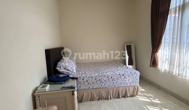 Beautiful and Very Comfortable House in Cinere Estate Complex 2