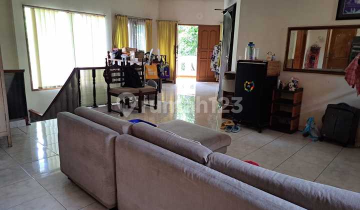 Dijual Rumah Dalam Komplek Megapolitan Nyaman 2