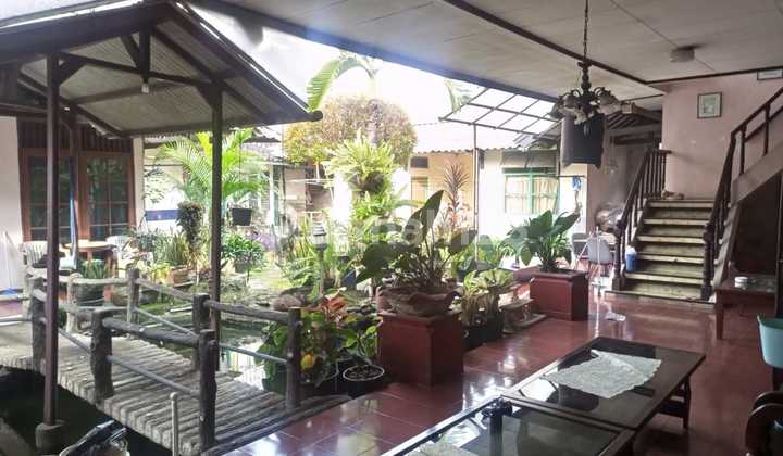 For Sale Spacious Comfortable House Lebak Bulus 2