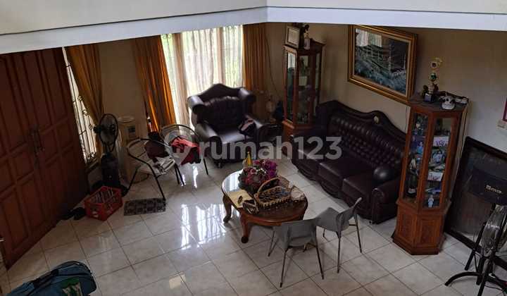 Dijual Rumah Dalam Komplek Megapolitan Nyaman