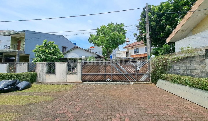 Rumah Hitung Tanah di Cirendeu Rumah Hitung Tanah di Cirendeu