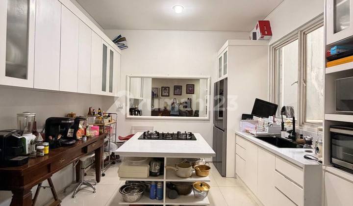 Dijual Rumah Klasik Komplek Elite Pondok Indah 2