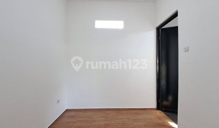 A House With a Bold and Elegant Industrial Concept 2