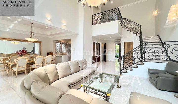 DISEWAKAN CEPAT RUMAH CANTIK ASRI SEMI FURNISH SIAP HUNI HARGA RP.600 JUTAAN AREA DEKAT SEKOLAH INTERNASIONAL JIS DAN MALL PONDOK INDAH DAN BUKIT GOLF AREA PONDOK INDAH JAKARTA SELATAN 1