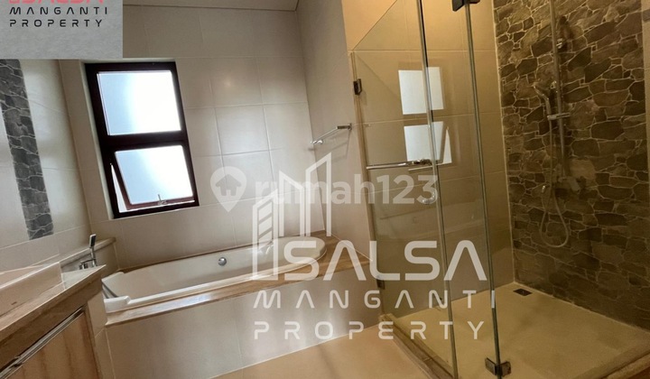 Disewakan Cepat Rumah Cantik Asri Dalam Compound House Siap Huni Bisa Furnish Atau Semi Furnish Harga Rp.700 Jutaan Area Kemang Jakarta Selatan 6