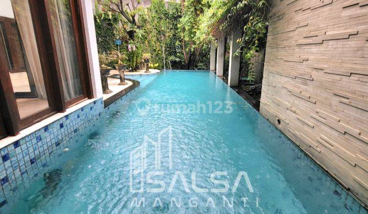 Disewakan Cepat Rumah Mewah  Furnish Ada Home Theater dan Double Gate  Harga Rp.1,8M an Lokasi Strategis Area Pejabat Ambassy Kedutaan Dan Dekat Mega Kuningan Dan Kebayoran Baru Dan Senayan Dan Sudirman Area  Menteng Jakarta Pusat 9