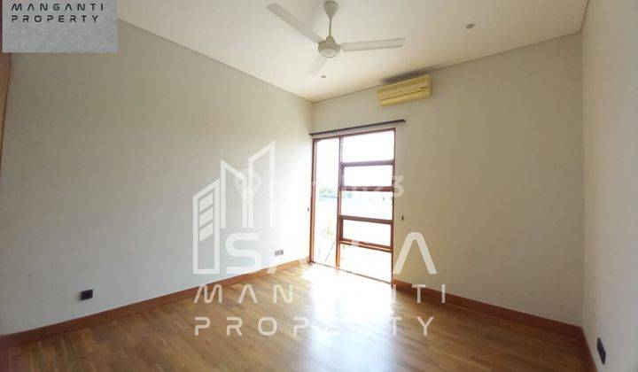 DISEWAKAN CEPAT RUMAH DALAM COMPOUND SIAP HUNI HARGA 750 JUTA PRIVATE POOL DEKAT SEKOLAH INTERNASIONAL AREA KEMANG DEKAT AMPERA PEJATEN JERUK PURUT DAN KEBAYORAN BARU AREA KEMANG JAKARTA SELATAN 2