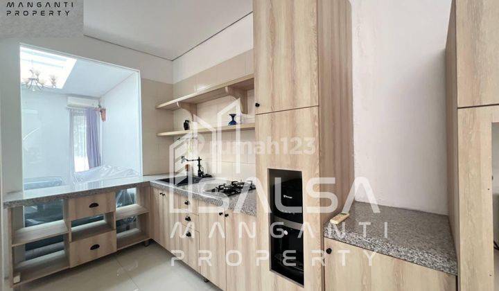 DISEWAKAN RUMAH CANTIK BANGUNAN 2 LANTAI FURNISH SIAP HUNI HARGA 750 JUTA AREA MENTENG KUNINGAN KEBAYORAN BARU LOKASI STRAYEGIS AREA MENTENG JAKARTA PUSAT 5