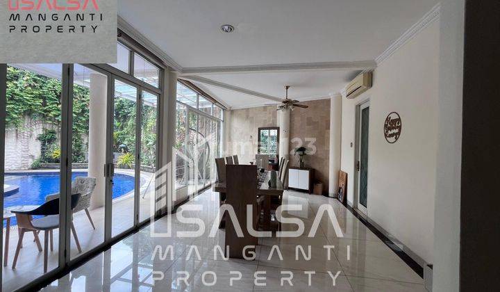 DISEWAKAN CEPAT RUMAH CANTIK FURNISH HARGA RP.720 JUTA DEKAT SEKOLAH JIS DAN MALL DAN BUKIT GOLF AREA TENANG DAN NYAMAN AREA PONDOK INDAH JAKARTA SELATAN 2
