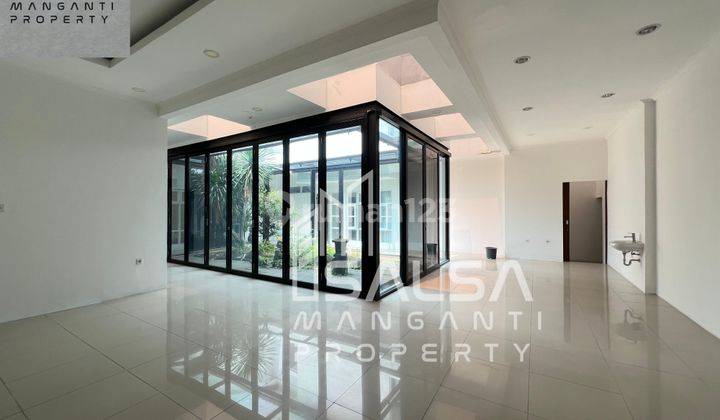 Rumah Pinggir Jalan Bisa Kantor Atau Multifungsi Area Strategis Harga Rp.600 Juta Dekat Kuningan Dan Perkantoran Area Menteng Jakarta Pusat 3