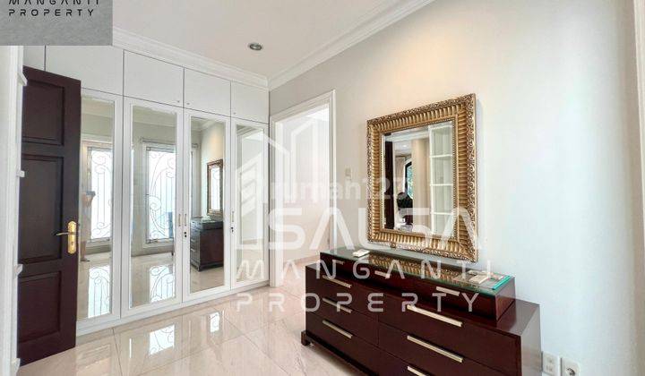 DISEWAKAN CEPAT RUMAH CANTIK ASRI SEMI FURNISH SIAP HUNI HARGA RP.600 JUTAAN AREA DEKAT SEKOLAH INTERNASIONAL JIS DAN MALL PONDOK INDAH DAN BUKIT GOLF AREA PONDOK INDAH JAKARTA SELATAN 4