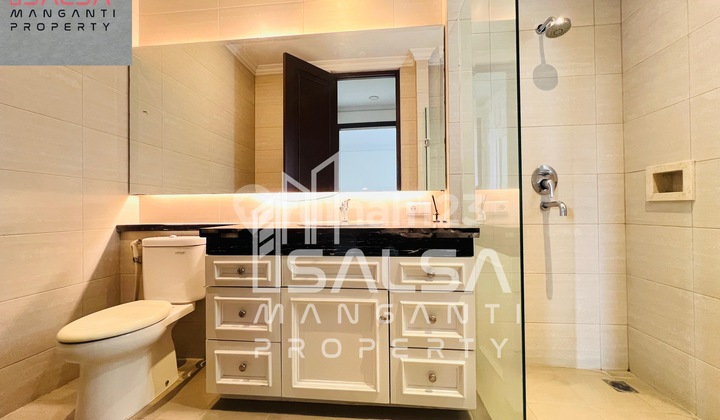 DISEWAKAN CEPAT RUMAH MEWAH SEMI FURNISH DEKAT SEKOLAH JIS DAN MALL PONDOK INDAH HARGA RP.800 JUTAAN AREA PONDOK INDAH JAKARTA SELATAN 6