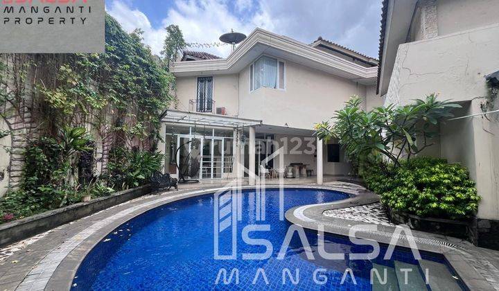 DISEWAKAN CEPAT RUMAH CANTIK FURNISH HARGA RP.720 JUTA DEKAT SEKOLAH JIS DAN MALL DAN BUKIT GOLF AREA TENANG DAN NYAMAN AREA PONDOK INDAH JAKARTA SELATAN 1