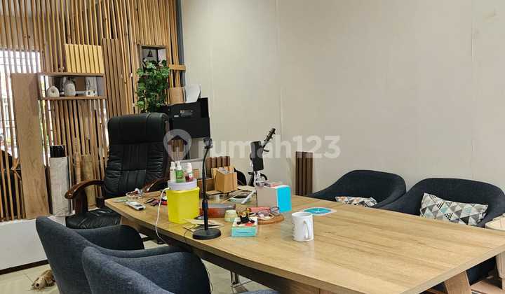 Dijual Rumah Siap Huni Lokasi Strategis di Bsd The Savia