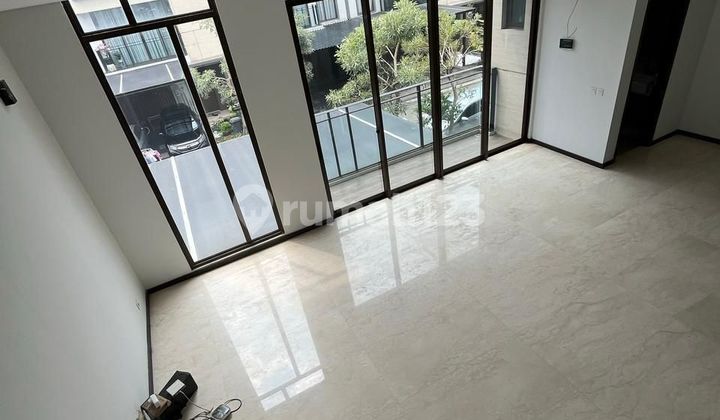 FOR RENT Kimora The Zora House BSD City FOR RENT Kimora The Zora House BSD City