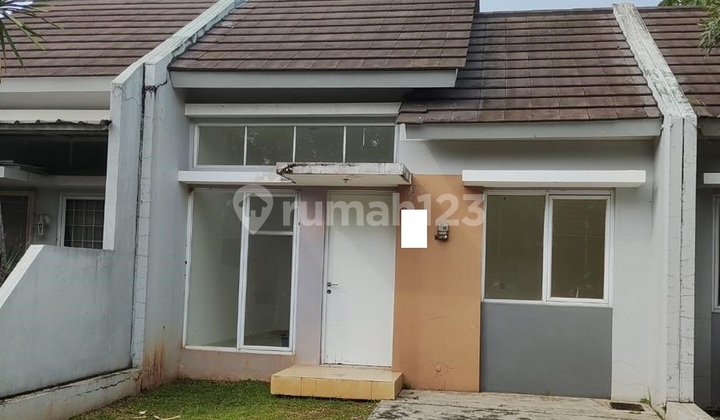 Nice House in Flamingo Cluster, Serpong Lagoon, South Tangerang