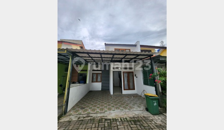 Rumah 2 Lantai Asri di Cluster Buaran Asri, Serua Ciputat, Tangerang Selatan Rumah 2 Lantai Asri di Cluster Buaran Asri, Serua Ciputat, Tangerang Selatan