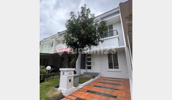 2-Storey Body House in Topaz Cluster, Pondok Hijau Golf, Gading Serpong Tangerang