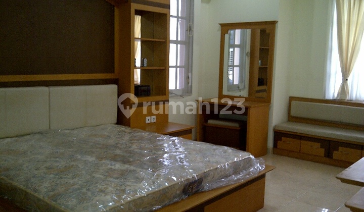 For Rent Fully Furnished House at Telaga Golf Alam Sutera, South Tangerang 2