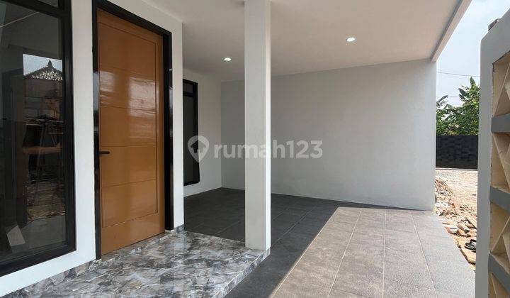 Rumah Dua Lantai Siap Huni Dekat Pint Tol Pamulang 2