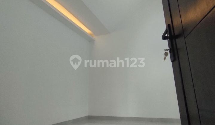 Rumah Dengan Type Mezanine Dekat Stasiun Dan Pintu Tol 2