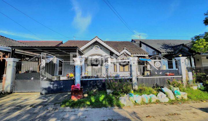 Rumah Sewa di Dekat Pentacity Mall
