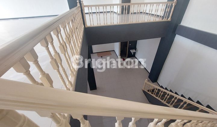 FOR RENT: 2-DOOR, 2-STORY ATTACHED SHOPHOUSE IN BALIKPAPAN BARU 2