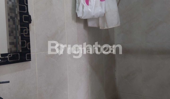 BEAUTIFUL 2-STORY HOUSE WITH ROOFTOP FOR SALE IN NEW BALIKPAPAN 2