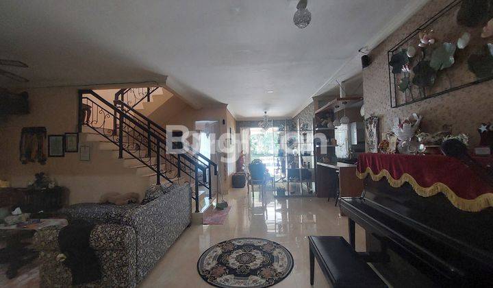 DIJUAL RUMAH CANTIK  DAN MEWAH DI BALIKPAPAN BARU