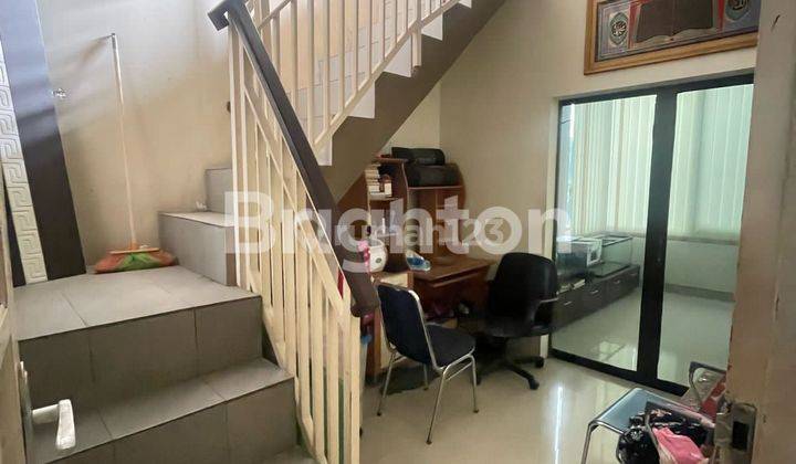 DIJUAL CEPAT RUMAH CANTIK 2 LANTAI DI BALIKPAPAN BARU