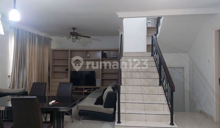 For Sale Beautiful 2-Story House in Balikpapan Baru 2