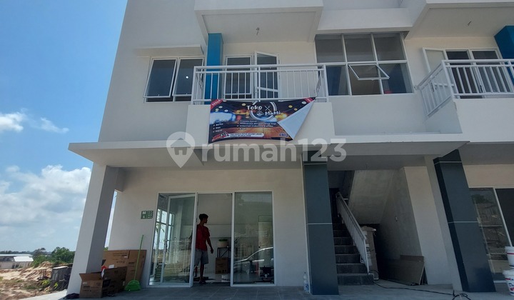 For Rent: 1-Story Shop House Inside Green Valley Apartment Complex, Balikpapan City