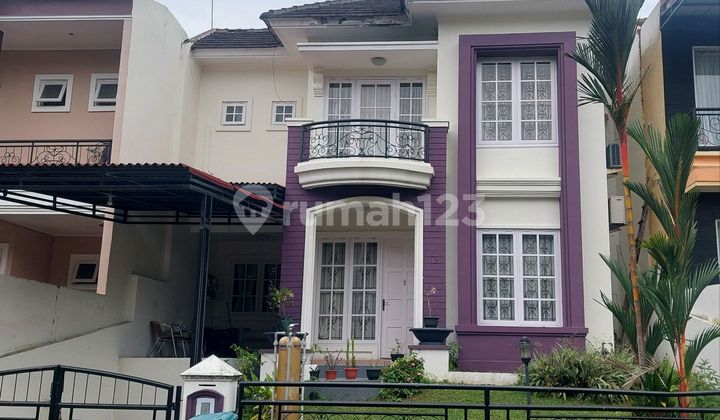 Disewakan Rumah Cantik 2 Lantai di Balikpapan Baru Disewakan Rumah Cantik 2 Lantai di Balikpapan Baru