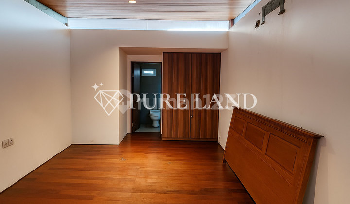 3BR Japanese Designer’s Villa in Renon