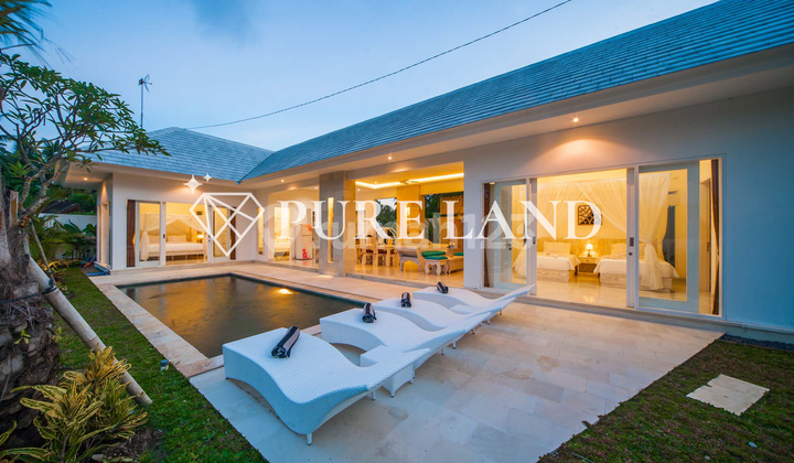 Modern 3BR Villa with Beautiful Views in Ubud Modern 3BR Villa with Beautiful Views in Ubud