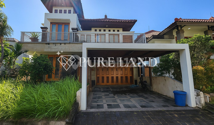 5BR Luxurious House in North Sanur 1