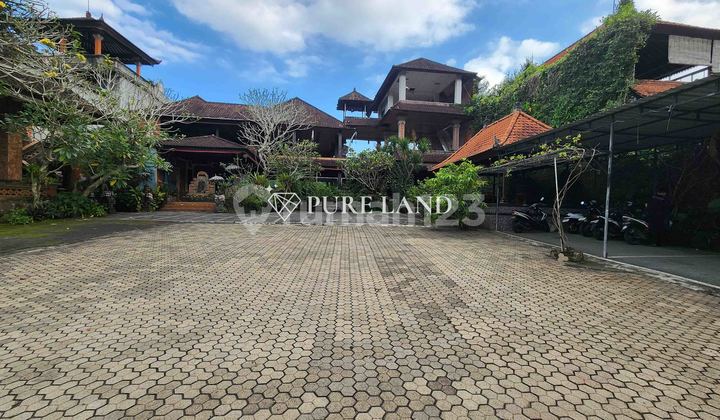 Restaurant And Hotel In Goa Gajah Ubud