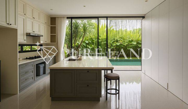 Villa Mewah Langka dengan Pemandangan Sawah di Sanur 2