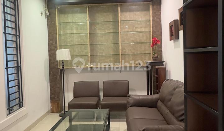 Rumah Cantik Taman Beverly, Lippo Cikarang 2