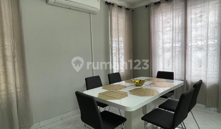Rumah Cantik Sewa 6 Kamar Taman Menteng Lippo Cikarang 2