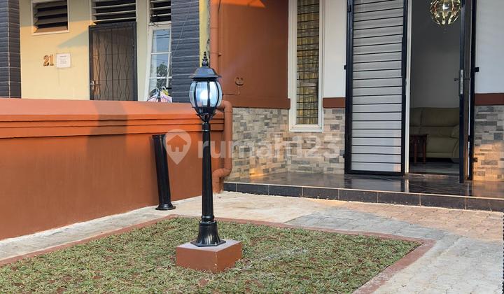 Sewa Rumah Baru Furnish Meadow Green Lippo Cikarang 1